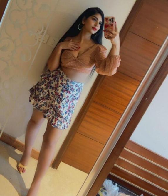 8810543743 Delhi Aerocity Mahipalpur Escorts 3★ 4★ 5★ Star Luxury Hotels Oyo Connaught Place Karol Bagh Paharganj Dwarka Janakpuri Paschim Vihar Lajpat nagar