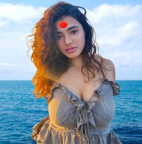 Call girls green park 91 9711100155 short 15oo night 6000