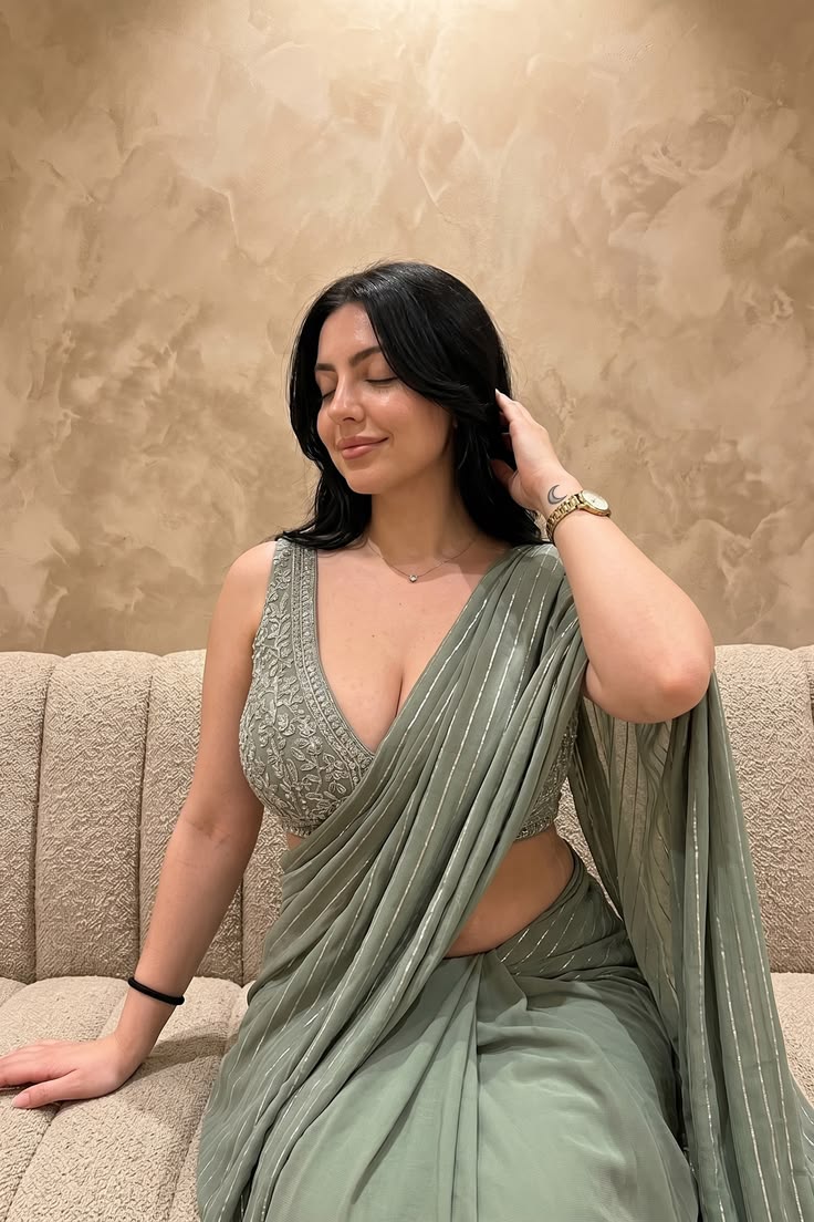 Call girls Malviya Nagar 9643097474 escorts service delhi ncr