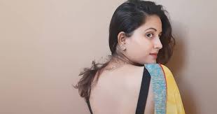 call girls in Palam 9667606617 escort service Delhi