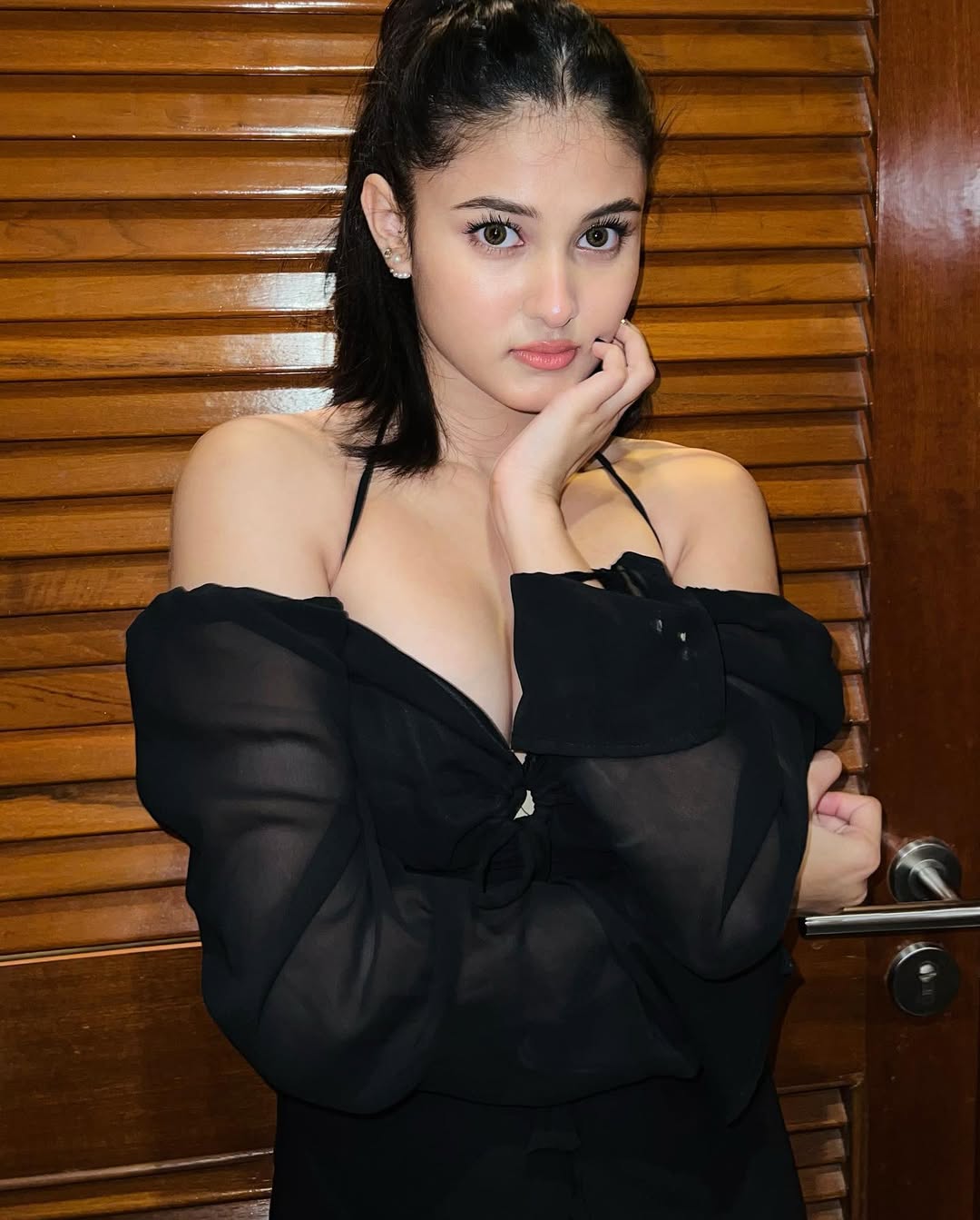 Call Girls In Vasundhara Enclave 9711800081 Escort Service 24/7– In Delhi Ncr