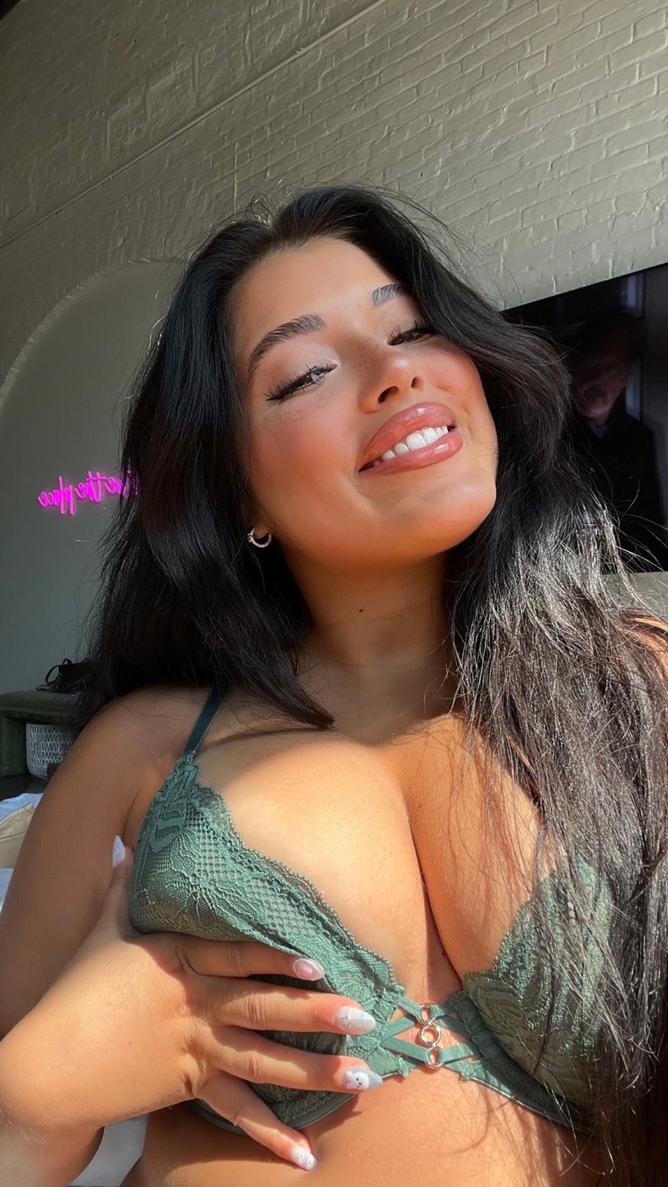 DELHI CALL GIRLS  8076182361