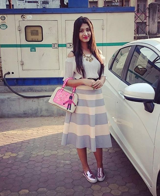 Bollywood Models Escorts Service in Mumbai | Punjabi Actress Escorts in India +919990222242 Female Escorts Service Singapore | TV Model Escorts Service in Mumbai +919990222242 High Profile Celebrities Escorts in Mumbai