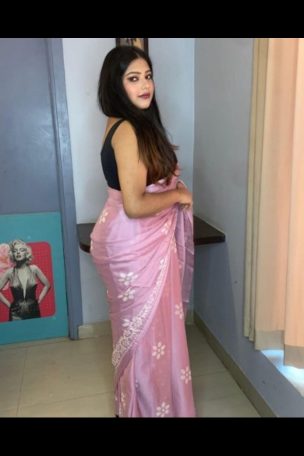 Young_Call Girls In Sector 56  Gurgaon (9999815811) Premium Escort In Gurgaon
