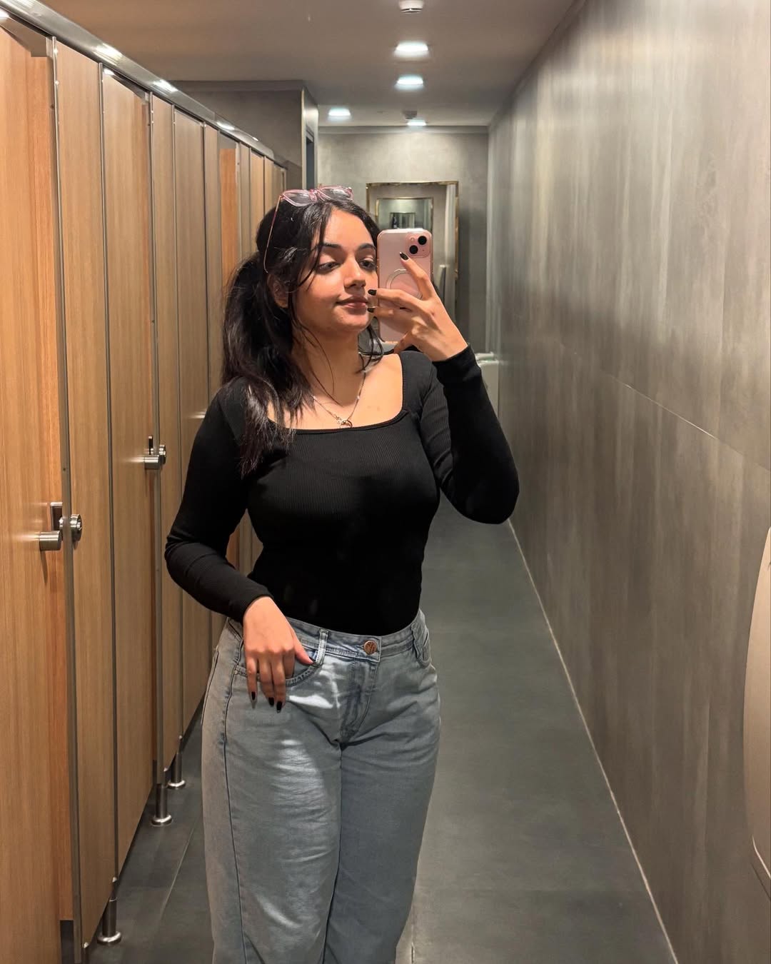 Call Girl in Bhagat Singh Market Delhi NCR Escort Services Call 9711800081