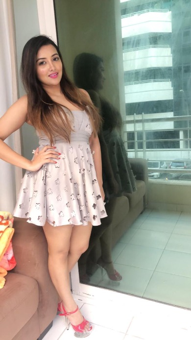 Call Girls IN Delhi Delhi Dhaula Kuan 9711881147  In Delhi Escort Service
