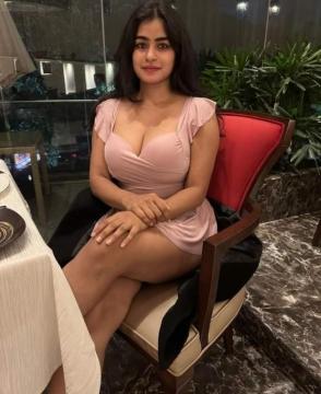 full enjoycall girl in Chhatarpur Metro꧁➥ 9953525677 Delhi Call Girls✔️Escorts