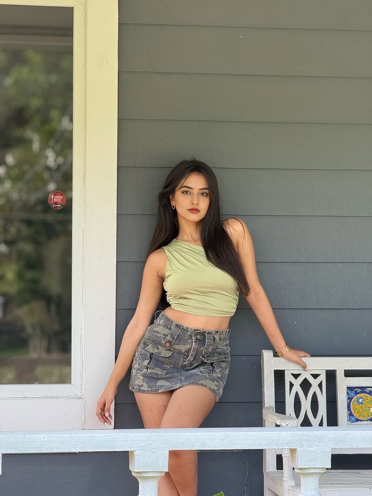 Call Girls In Jhilmil Colony 9711014705 Escort Service