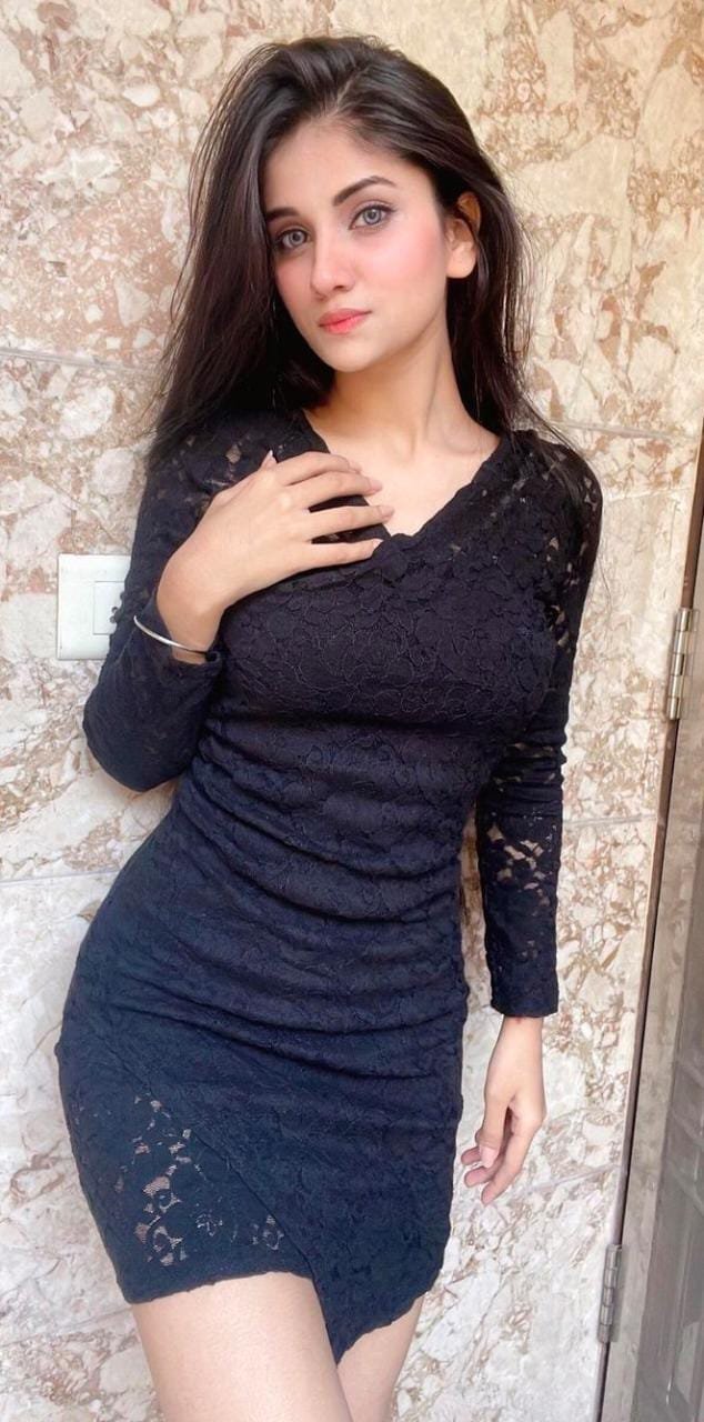 Escort Service hig profile model Suryaa Hotels Delhi
