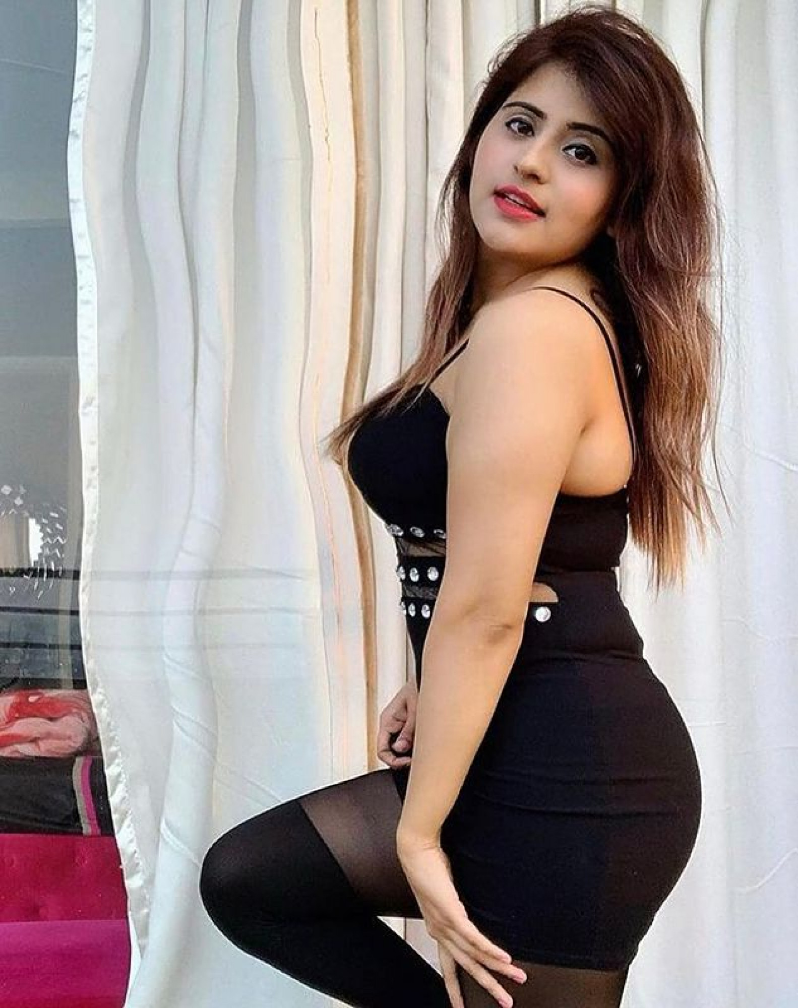 LOW RATE CALL GIRLS (9654726276) IN DELHI LOCATO