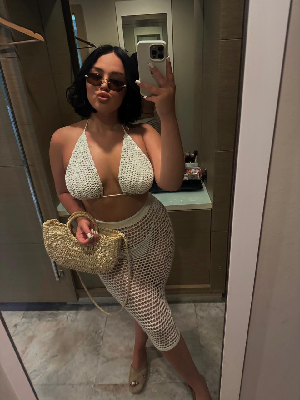 Mia