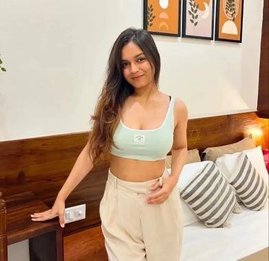 9319099832 Call Girls In Independent Dwarka Delhi 100%  Price @Book Now